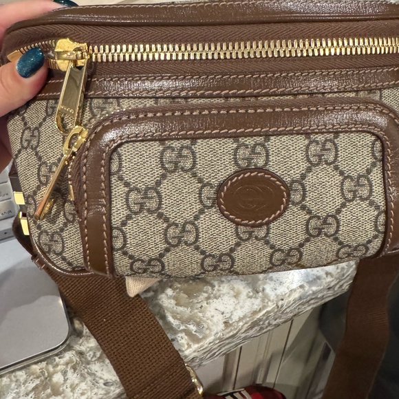 Gucci Double Logo Zipper Opening Waist Bag - Picture 1 of 6